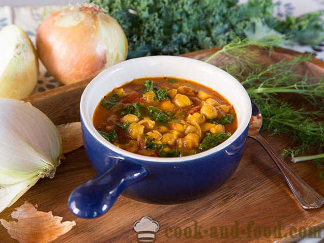 Pomidorų sriuba su avinžirnių ir daržovių
