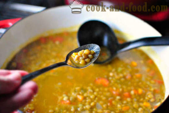 Pašildyti lęšių sriuba su daržovėmis