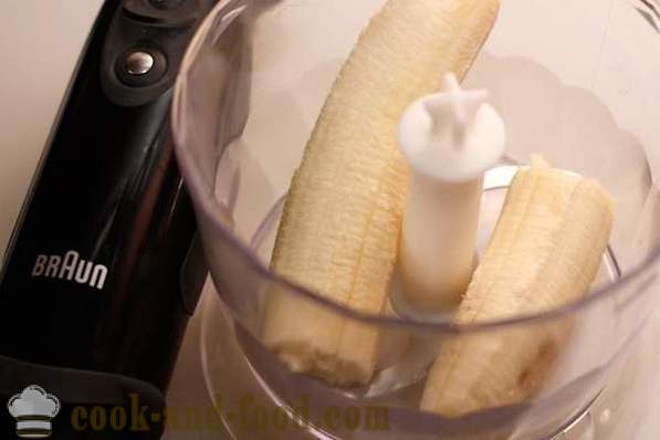 Karštas bananų kokteilis