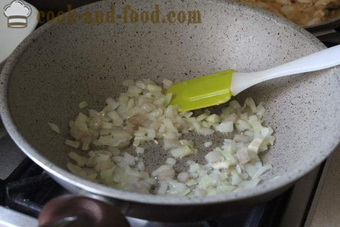 Virtas bulves su svogūnais ir šonine - taip skanu virti bulves garnyras, žingsnis po žingsnio receptas nuotraukomis
