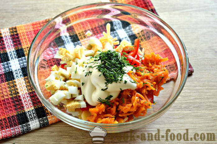Sūrio salotos su vyšniniais pomidorais, kiaušiniu ir morkų Korėjos - Kaip Padaryti sūrio salotos, žingsnį po žingsnio receptas nuotraukomis