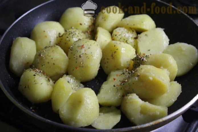 Šiltas grybų salotos su bulvėmis - kaip padaryti, kad šiltas bulvių salotas su grybais, žingsnis po žingsnio receptas nuotraukomis