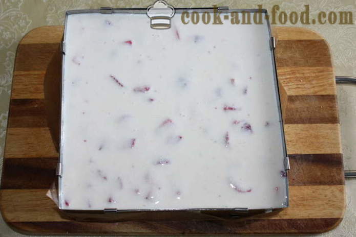 Varškės sūrio pyragas su braškėmis be kepimo - kaip virėjas sūrio su braškėmis, žingsnis po žingsnio receptas nuotraukomis