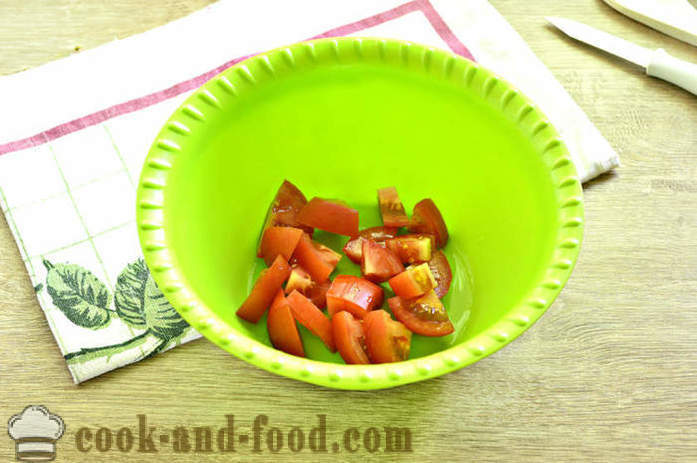 Majonezas salotos su ridikėliais ir pomidorų - Kaip Padaryti ridikai ir pomidorų salotos, žingsnį po žingsnio receptas nuotraukomis