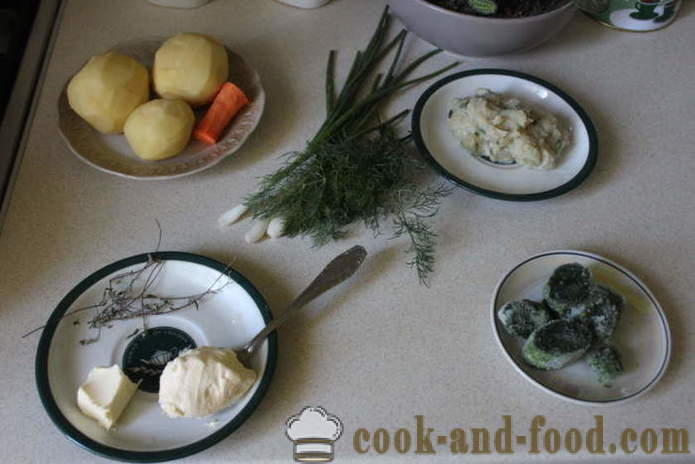 Špinatai sriuba su grietinėle ir koldūnai - kaip virėjas sriuba su špinatais sušaldyti, žingsnis po žingsnio receptas nuotraukomis