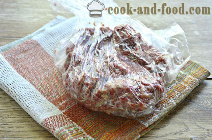 Sultingas mėsos pyragai tarkuotomis bulvėmis - Kaip Padaryti mėsainiai iš maltos jautienos su bulvėmis, žingsnis po žingsnio receptas nuotraukomis