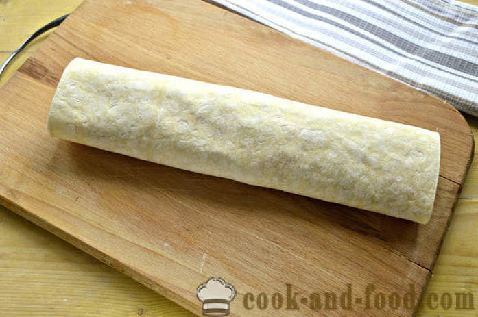 Užkanda ir pita duonos su dešra - Kaip Padaryti pita duonos vyniotinis įdarytas su dešra, žingsnis po žingsnio receptas nuotraukomis