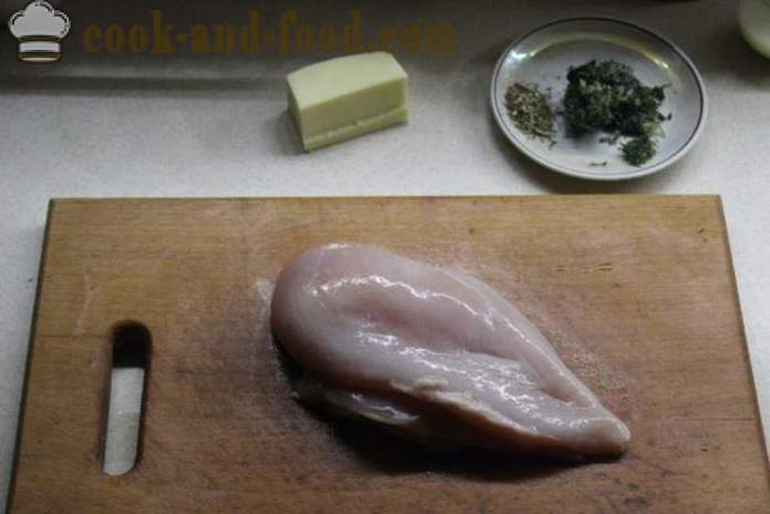 Sūrio vyniotinis iš vištienos krūtinėlė orkaitėje - kaip padaryti vištienos ritinėlį namuose, žingsnis po žingsnio receptas nuotraukomis