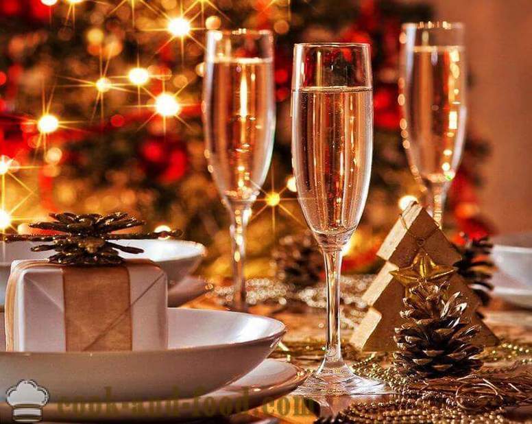 Kalėdų kokteiliai ir gėrimai 2018 metų Šuns - ką gėrimai įdėti į Naujųjų Metų lentelės 2018, alkoholinių ir nealkoholinių receptai