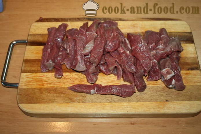 Mėsa Befstrogenas su vyno ir daržovių - žingsnis po žingsnio receptai su nuotraukomis, kaip virėjas Befstrogenas su padažu