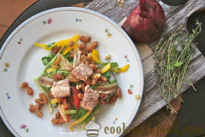 Prancūzų salotos Nicoise klasikinis - su tunu ir pupelėmis, kaip paruošti salotas su tunu, žingsnis po žingsnio receptas nuotraukomis