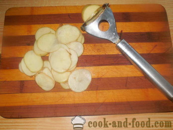 Traškučiai iš bulvių keptuvėje - Kaip Padaryti bulvių traškučiai iš namų, žingsnis po žingsnio receptas nuotraukomis