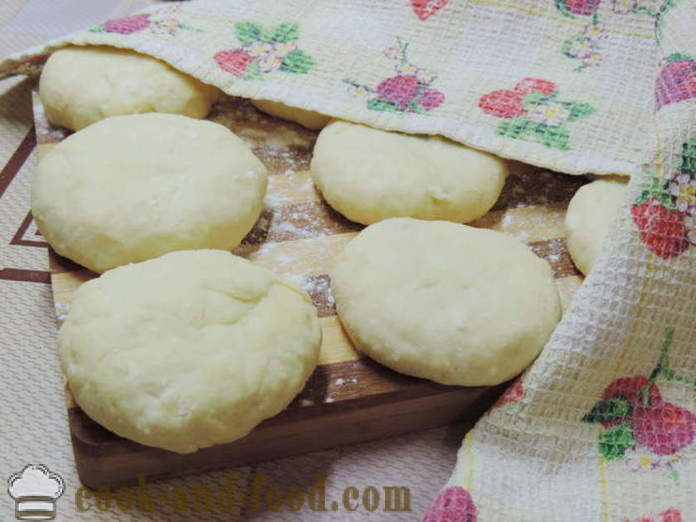 Lush mielių spurgos su varškės įdaru - Kaip Padaryti spurgos namuose, žingsnis po žingsnio receptas nuotraukomis