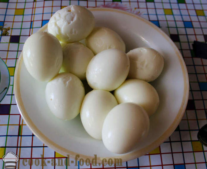 Įdaryti kiaušinio trynys ir sardinių kaip padaryti įdaryti kiaušiniai su konservų, žingsnis po žingsnio receptas nuotraukomis