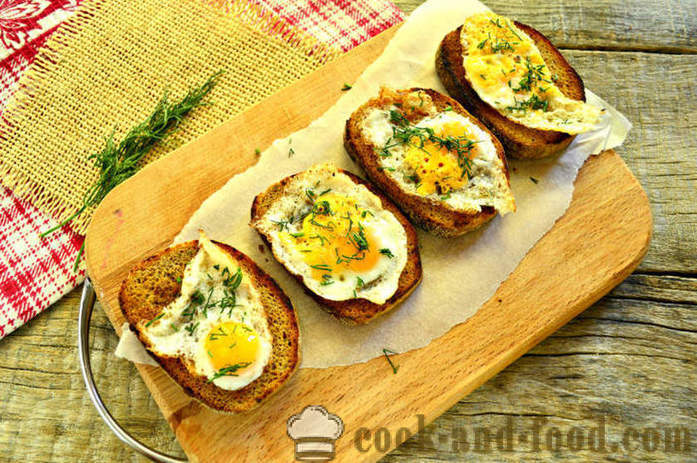 Skrudinta duona su kiaušiniu ir žalumynais dėl keptuvėje - Kaip Padaryti tostą su pusryčiams kiaušinis, žingsnis po žingsnio receptas nuotraukomis