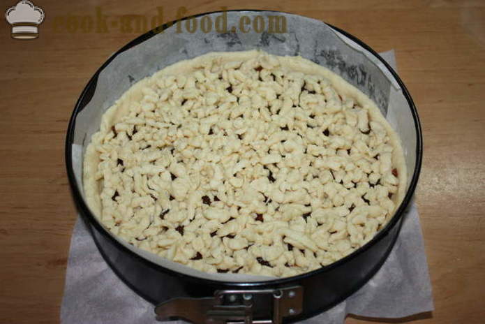 Smėlis pyragas su uogiene ir trupiniai - Kaip Padaryti smėlio pyragas su uogiene, marmeladu arba uogiene, žingsnis po žingsnio receptas nuotraukomis