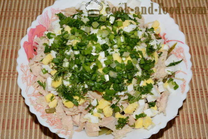 Salierų salotos su vištiena, kiaušinis, agurkas ir majonezo - Kaip parengti salierų šaknis salotos, žingsnį po žingsnio receptas nuotraukomis