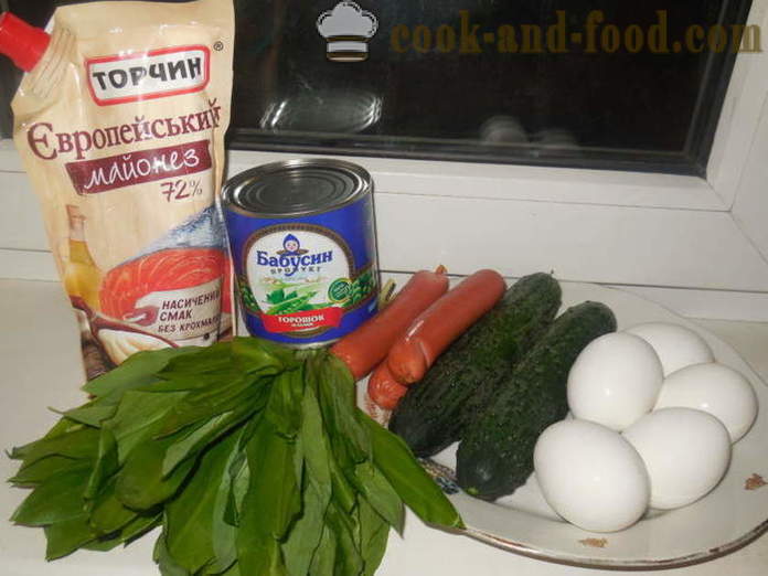 Pavasario salotos su laukinių česnakų su kiaušinio, agurko ir pipirų - kaip virti tinkamai salotos šviežių česnako, žingsnis po žingsnio receptas nuotraukomis