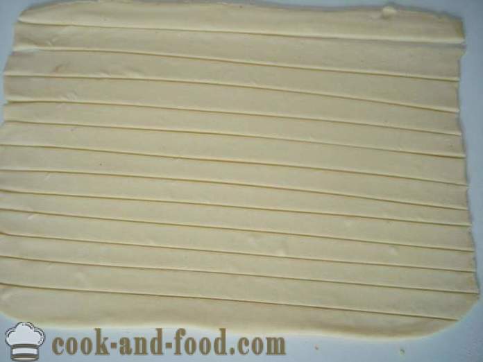 Naminis sūris sluoksniuotos tešlos lazdelės su alaus - kaip virėjas sūrio lazdelės namuose, žingsnis po žingsnio receptas nuotraukomis