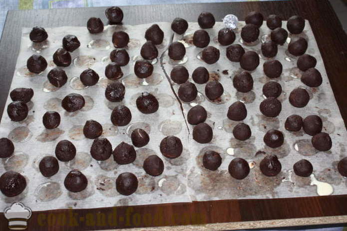 Namų šokolado triufeliai - kaip padaryti, kad trumai saldainiai namuose, žingsnis po žingsnio receptas nuotraukomis
