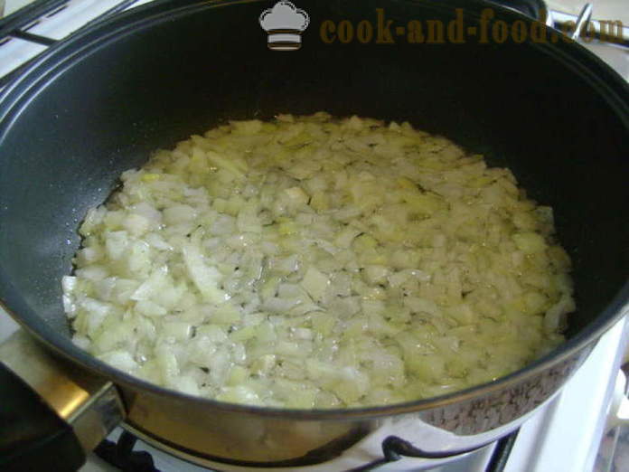 Skanus Ikrai iš burokėlių su svogūnais ir agurkais - kaip virėjas kiaušiniai su burokėlių keptuvėje, su po žingsnio receptas nuotraukomis žingsnio