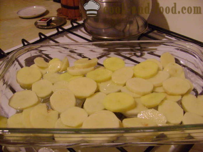 Vištienos sparneliai ant bulvių lova orkaitėje - Kaip Padaryti sparnus ir bulves orkaitėje, su po žingsnio receptas nuotraukomis žingsnio