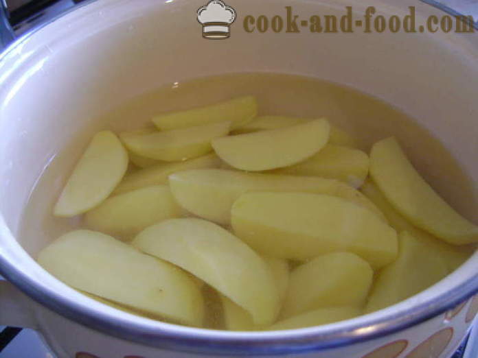 Bulvių košė su pienu - kaip pasigaminti bulvių koše, žingsnis po žingsnio receptas nuotraukomis