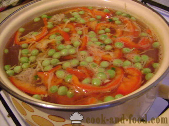 Daržovių sriuba su frikadelėmis ir makaronais - kaip virėjas sriuba su frikadelėmis ir makaronais, su po žingsnio receptas nuotraukomis žingsnio