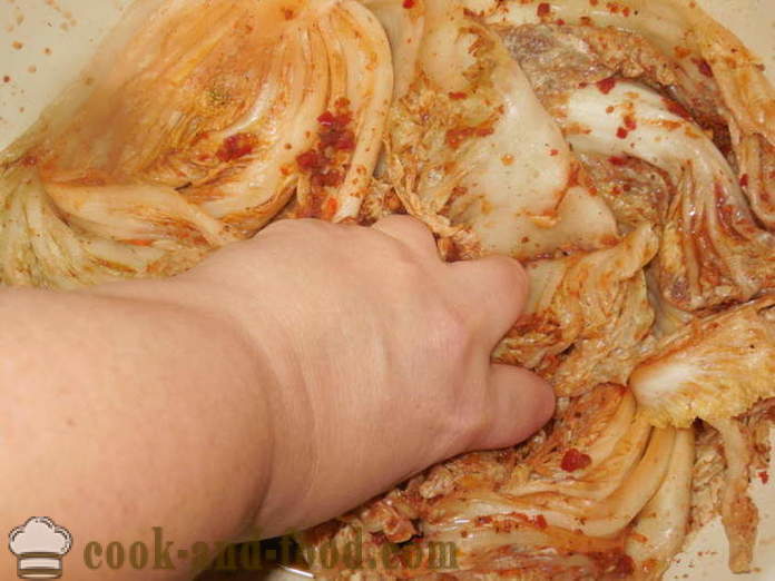 Kininiai kopūstai Kimchi korėjiečių - kaip padaryti Kimchi namuose, žingsnis po žingsnio receptas nuotraukomis