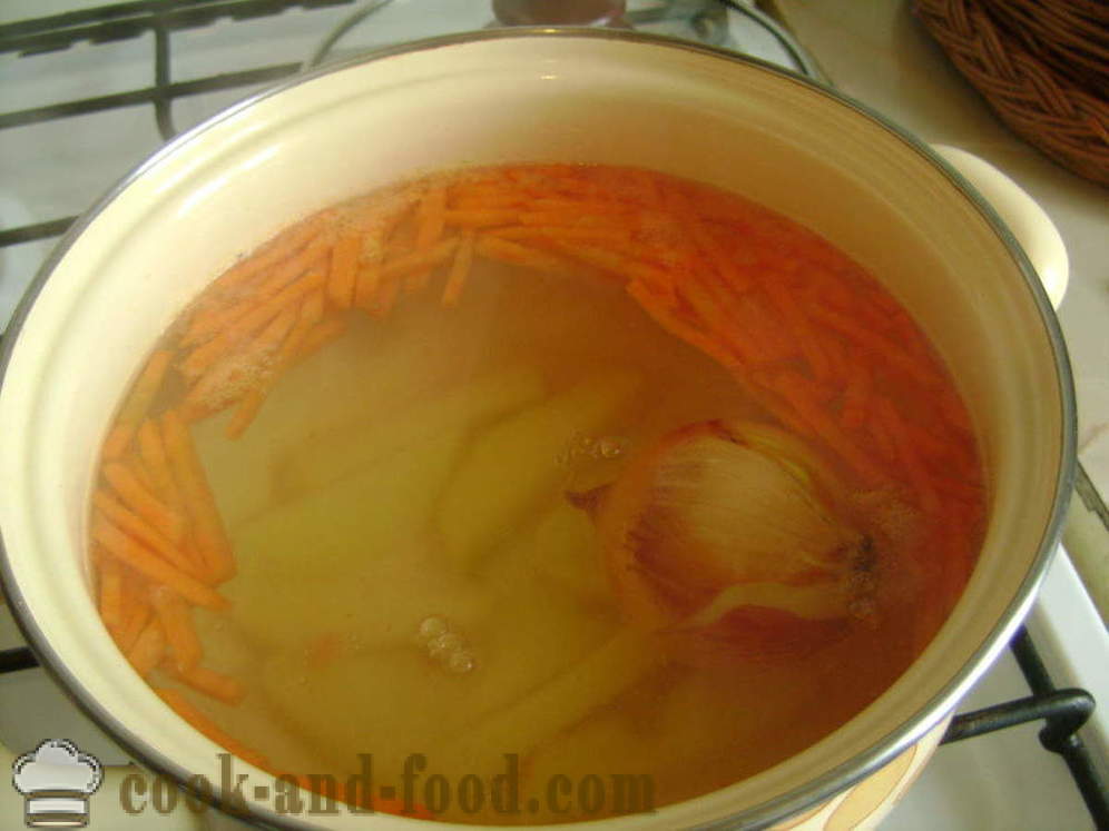 Gavėnios žuvienė iš menkės su ryžiais - kaip virėjas žuvies sriuba su Heck, žingsnis po žingsnio receptas nuotraukomis