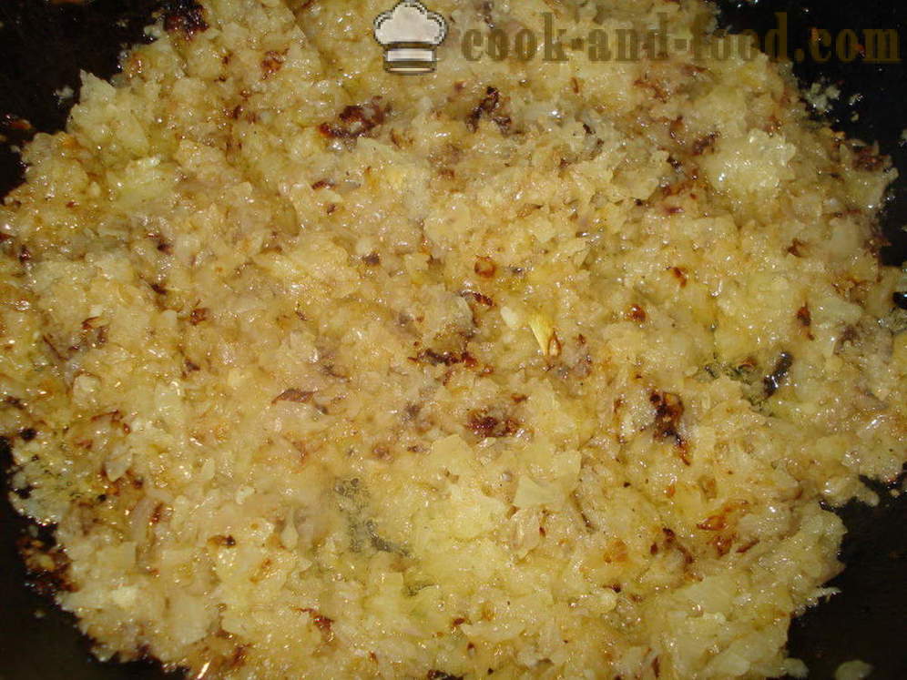 Koldūnai su bulvių ir svogūnų - kaip padaryti, kad kukuliai su bulvėmis, žingsnis po žingsnio receptas nuotraukomis