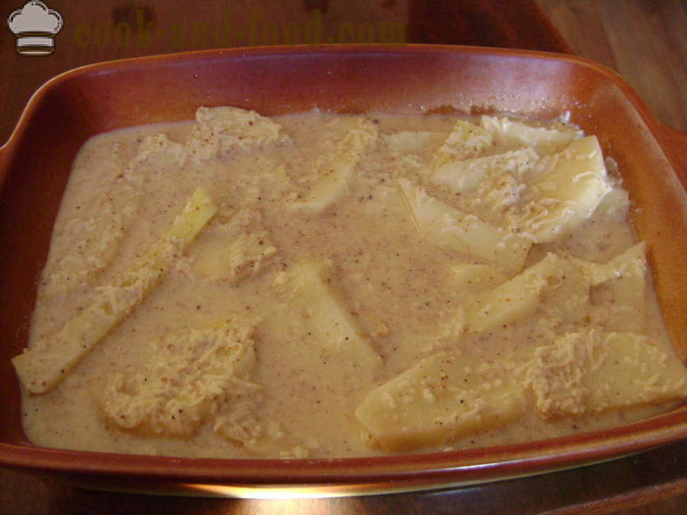 Bulvės keptos grietinėlės padaže - abu skanus keptos bulvės orkaitėje su paruduos pluta, su po žingsnio receptas nuotraukomis žingsnio