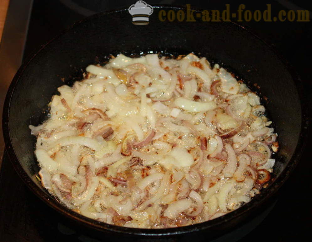 Keptos bulvės su grybais grietinėlės padaže - kaip virėjas bulvės su grybais orkaitėje, su po žingsnio receptas nuotraukomis žingsnio