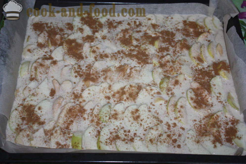 Obuolių pyragas su cinamonu - Kaip iškepti obuolių pyragą su cinamonu orkaitėje, su po žingsnio receptas nuotraukomis žingsnio