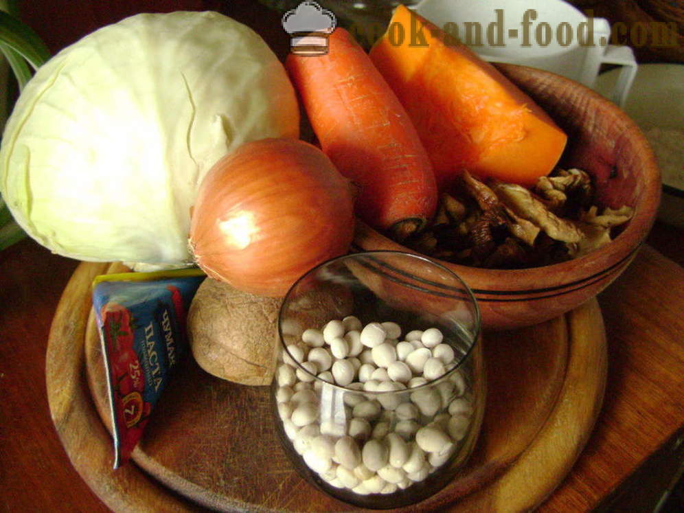 Daržovių sriuba su grybais ir pupelėmis - kaip virėjas sriuba su grybais, žingsnis po žingsnio receptas nuotraukomis