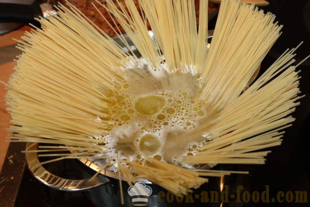 Spagečiai su bolonijos padažu - kaip virti spagečiai 