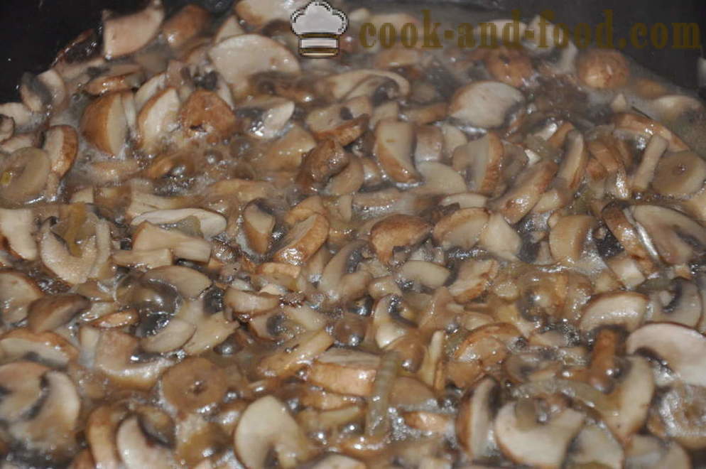 Skanus grybų sriuba su grybais - kaip virėjas grybų sriuba su grybais, žingsnis po žingsnio receptas nuotraukomis