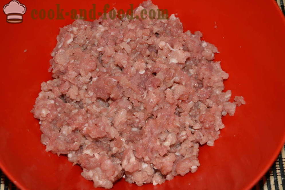 Mėsos kukuliai maltos mėsos su miežių orkaitėje - kaip virėjas kukuliai su padažu, žingsnis po žingsnio receptas nuotraukomis