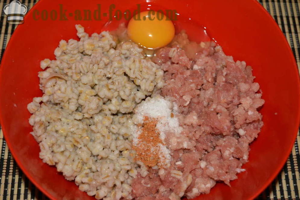 Mėsos kukuliai maltos mėsos su miežių orkaitėje - kaip virėjas kukuliai su padažu, žingsnis po žingsnio receptas nuotraukomis