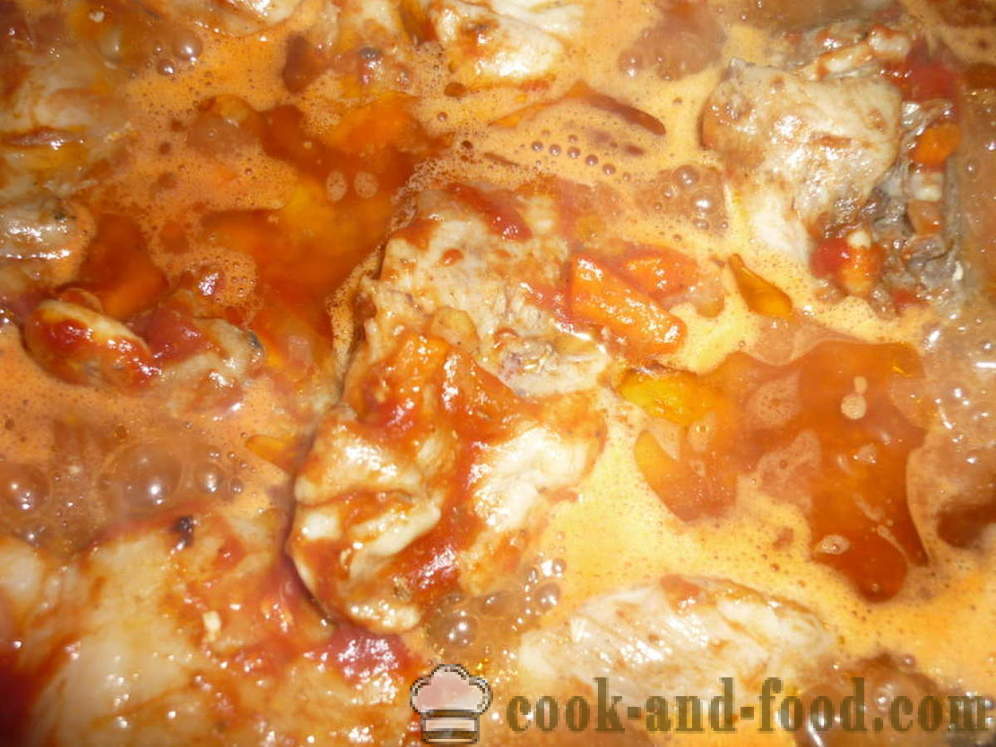 Troškinti vištienos pomidorų padaže - ir skanu, virėjas vištienos troškinys, žingsnis po žingsnio receptas nuotraukomis