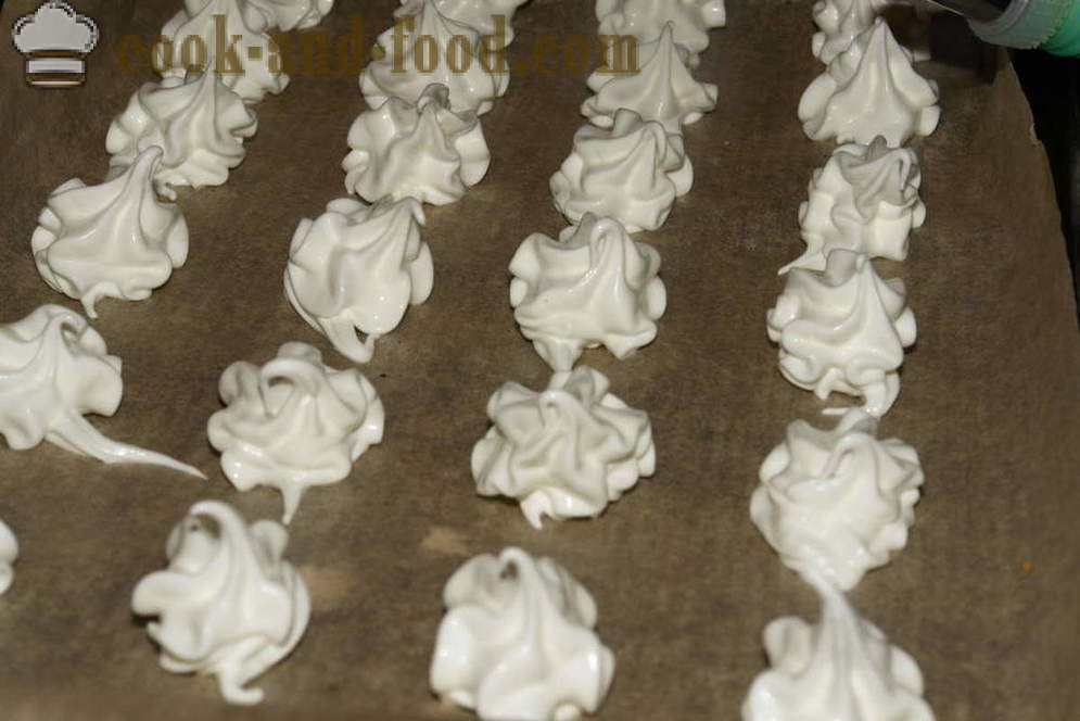 Lengvas meringue pyragas - kaip virėjas namuose meringue, žingsnis po žingsnio receptas nuotraukomis