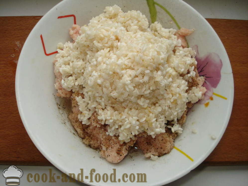 Įdaryti pipirai su mėsa ir ryžiais - kaip įdaryti pipirai su mėsa ir ryžiais, su po žingsnio receptas nuotraukomis žingsnio