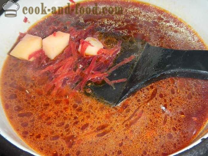 Klasikinis raudonos spalvos barščiai su runkelių ir mėsos - kaip virėjas sriuba - po žingsnio receptas žingsnis nuotraukų Ukrainos barščiai