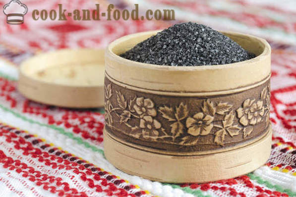 Chetvergova druskos - tradicinis Velykų juoda druska, paprasti receptai kaip virėjas juoda druska.