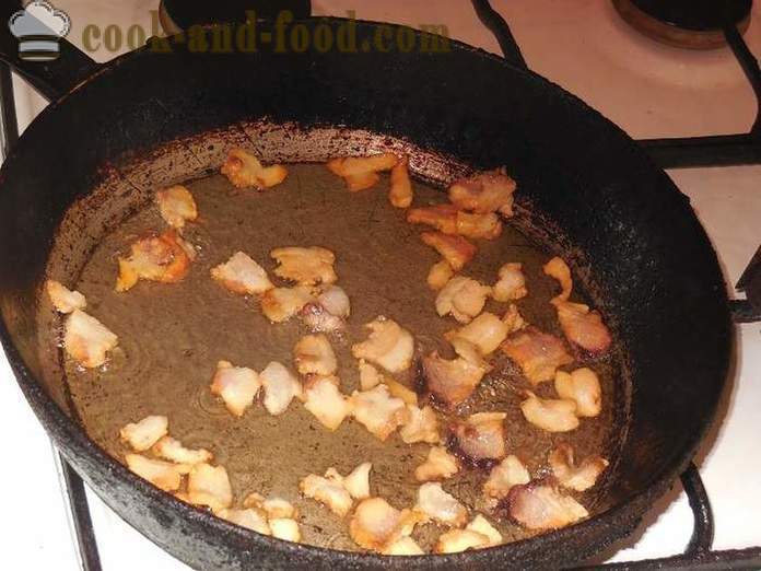 Keptos bulvės keptuvėje su šonine ir kiaušiniais - kaip virėjas skanus keptos bulvės ir teisingai, žingsnis po žingsnio receptai su nuotraukomis.