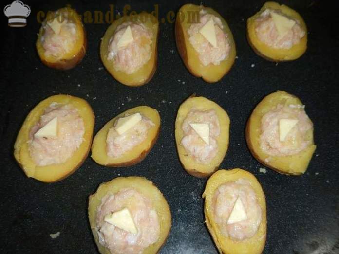 Keptos bulvės su malta mėsa ir sūriu - kaip kepti bulves orkaitėje, receptų žingsnis po žingsnio su nuotraukomis.
