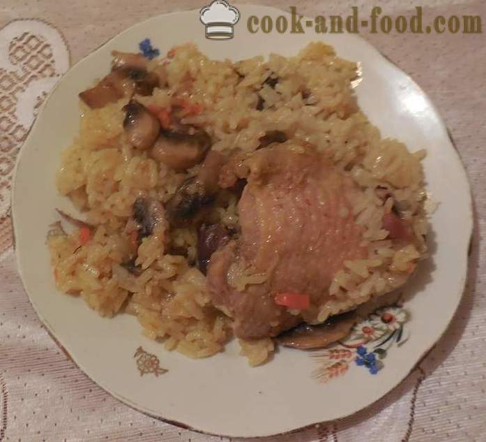 Ryžiai su vištiena ir grybais multivarka ar kaip virėjas rizoto į multivarka, žingsnis po žingsnio receptai su nuotraukomis.