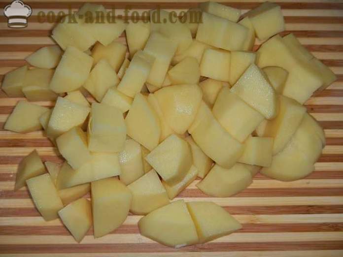 Daržovių troškinys su bulvėmis ir kopūstų multivarka, puodą ar keptuvę. Receptų, kaip padaryti daržovių troškinys - žingsnis po žingsnio su nuotraukomis.