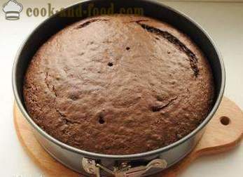 Šokoladas kempinė pyragas su kefyro, paprasta receptas - Kaip padaryti tortą su kefyro be kiaušinių (receptas nuotraukos)