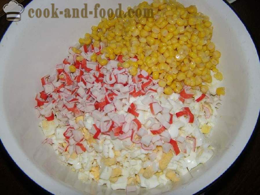 Krabų salotos - receptas klasikinis ir paprastas, su nuotraukomis. Kaip virėjas skanus krabas salotos su kukurūzų, ryžių ir agurkų